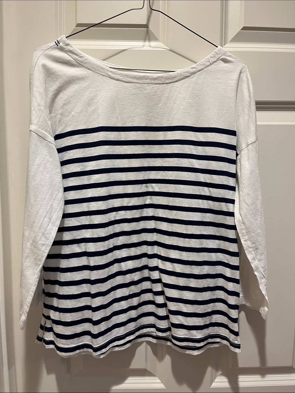 Old Navy White and Navy Striped Long Sleeve Tee